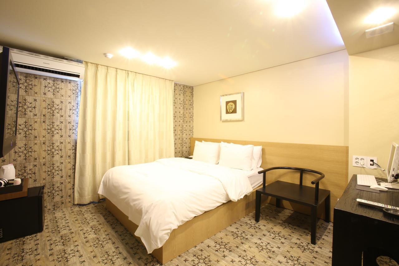 Guri Cello Hotel Exterior photo